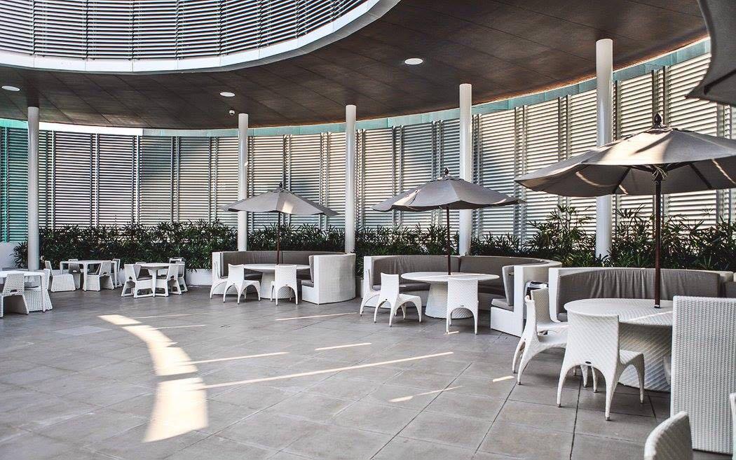 Azure Urban Beach Resort Manila By Radlett Buitenkant foto