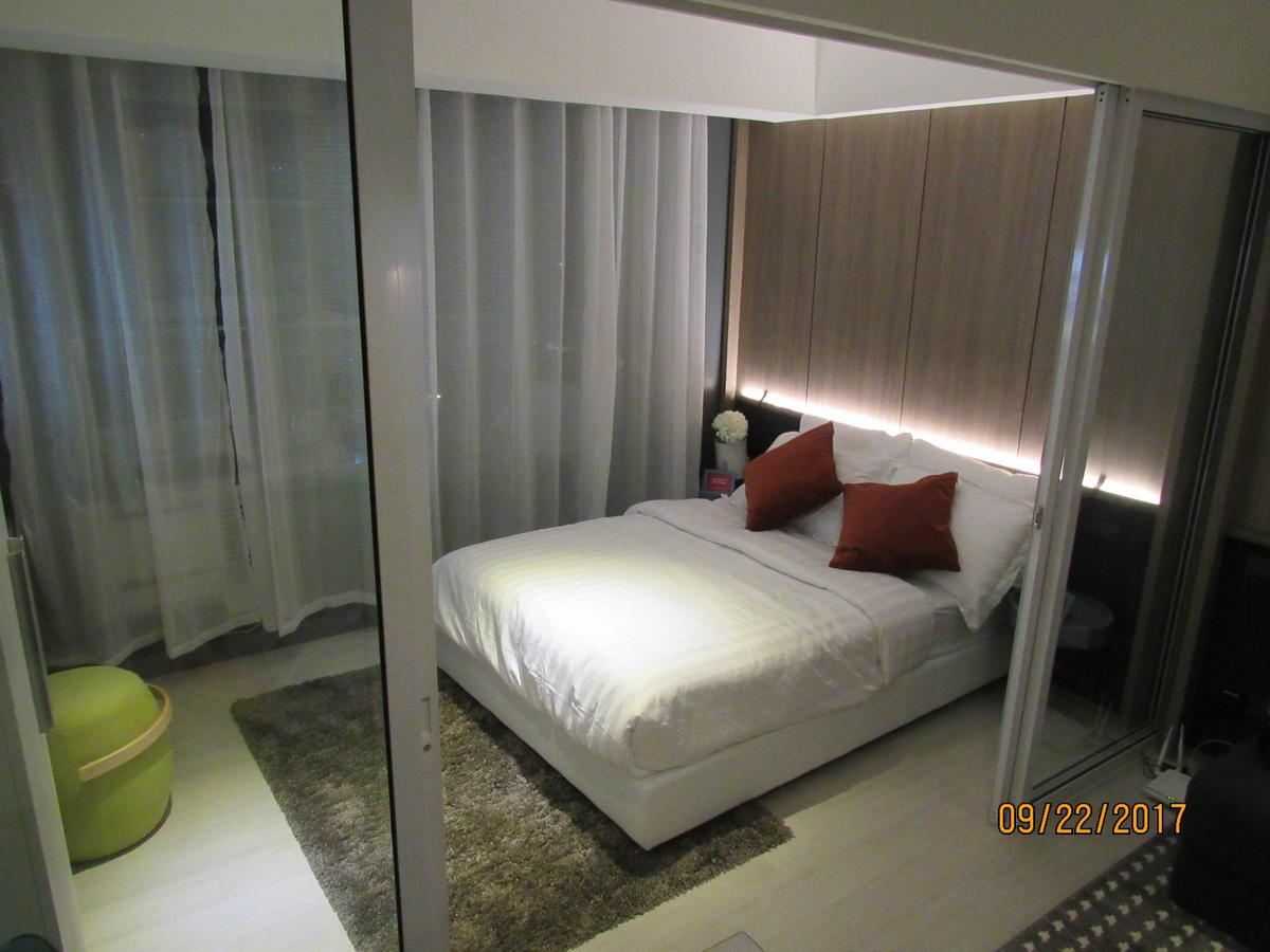 Azure Urban Beach Resort Manila By Radlett Buitenkant foto